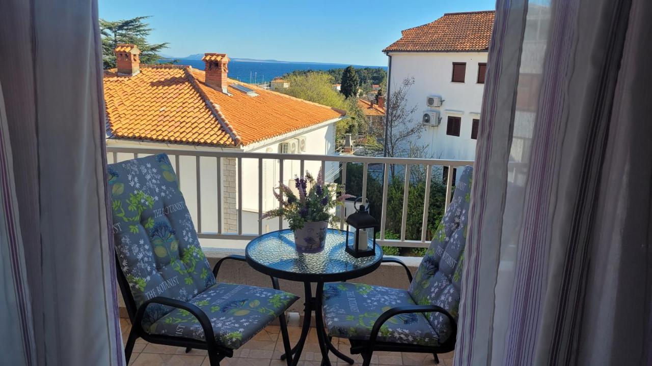 Lily Apartamento Krk Town Exterior foto