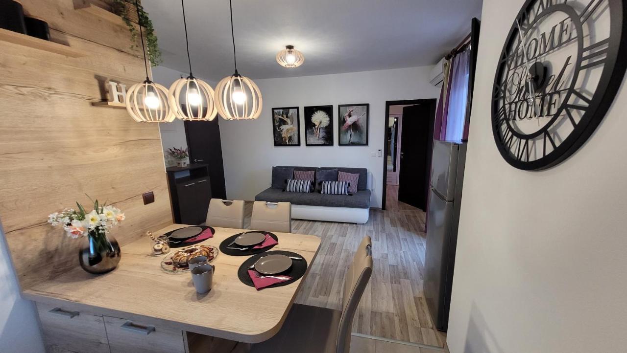 Lily Apartamento Krk Town Exterior foto